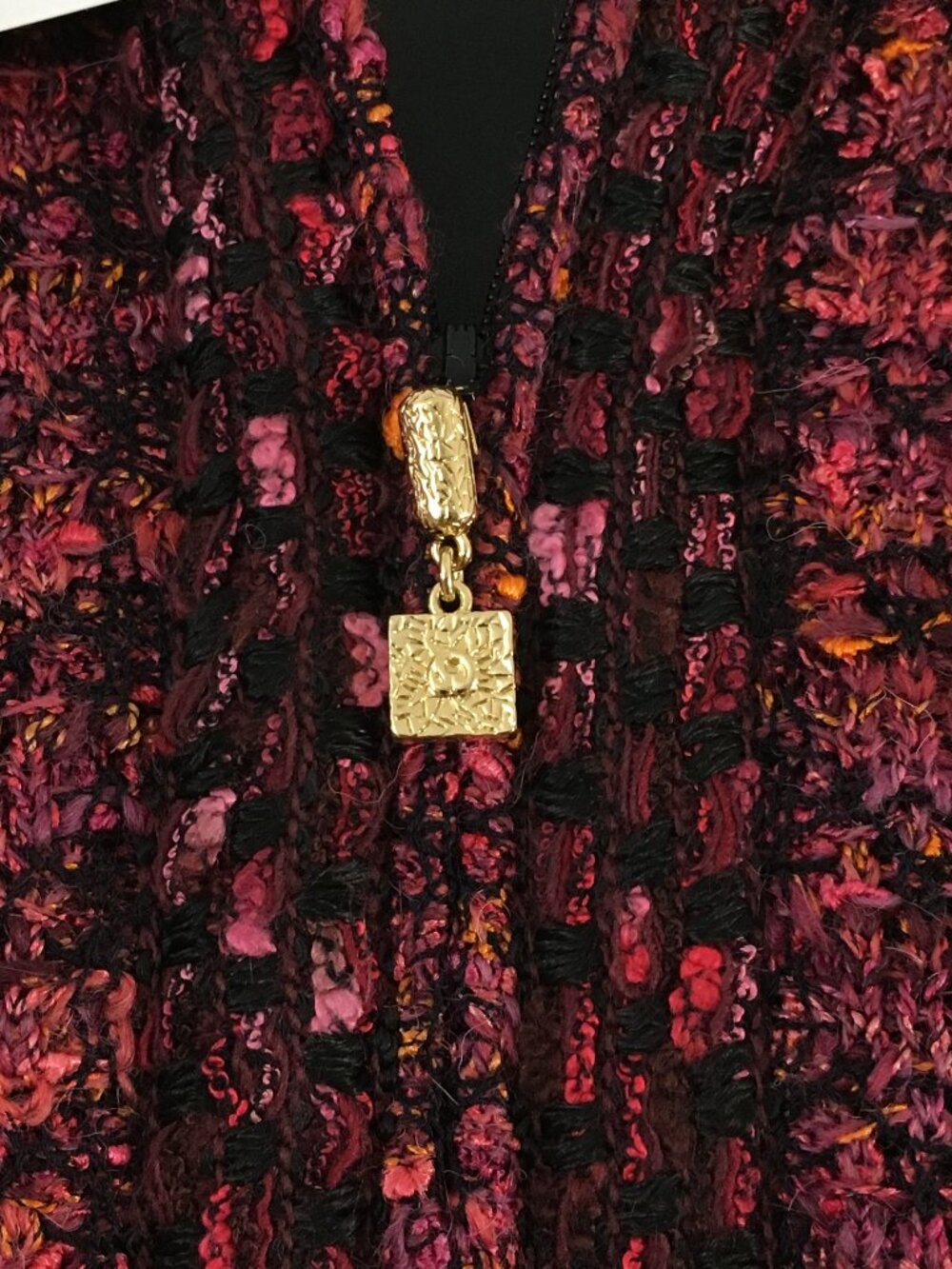 NWT NEW St John knit rose quartz maroon multi jacket skirt suit 14 - Picture 7 of 10